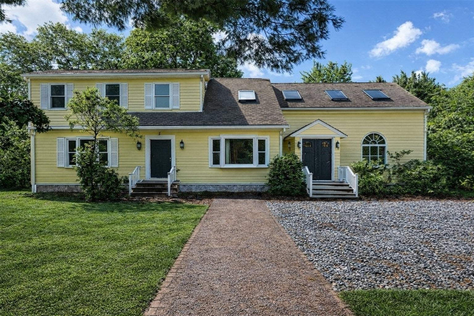 56 Pleasant View Ave