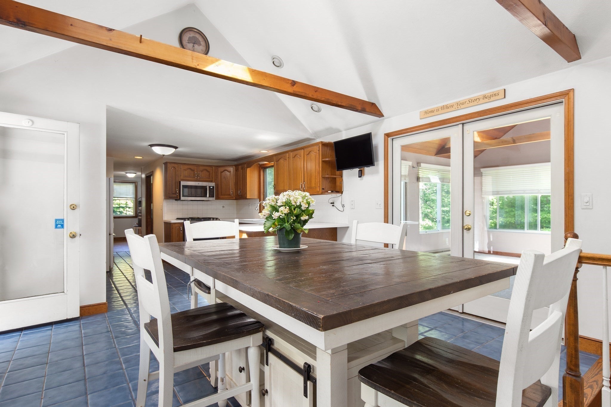 15 Johnson Rd, Avon, MA, 15 Johnson Rd, Avon, MA Photo #4