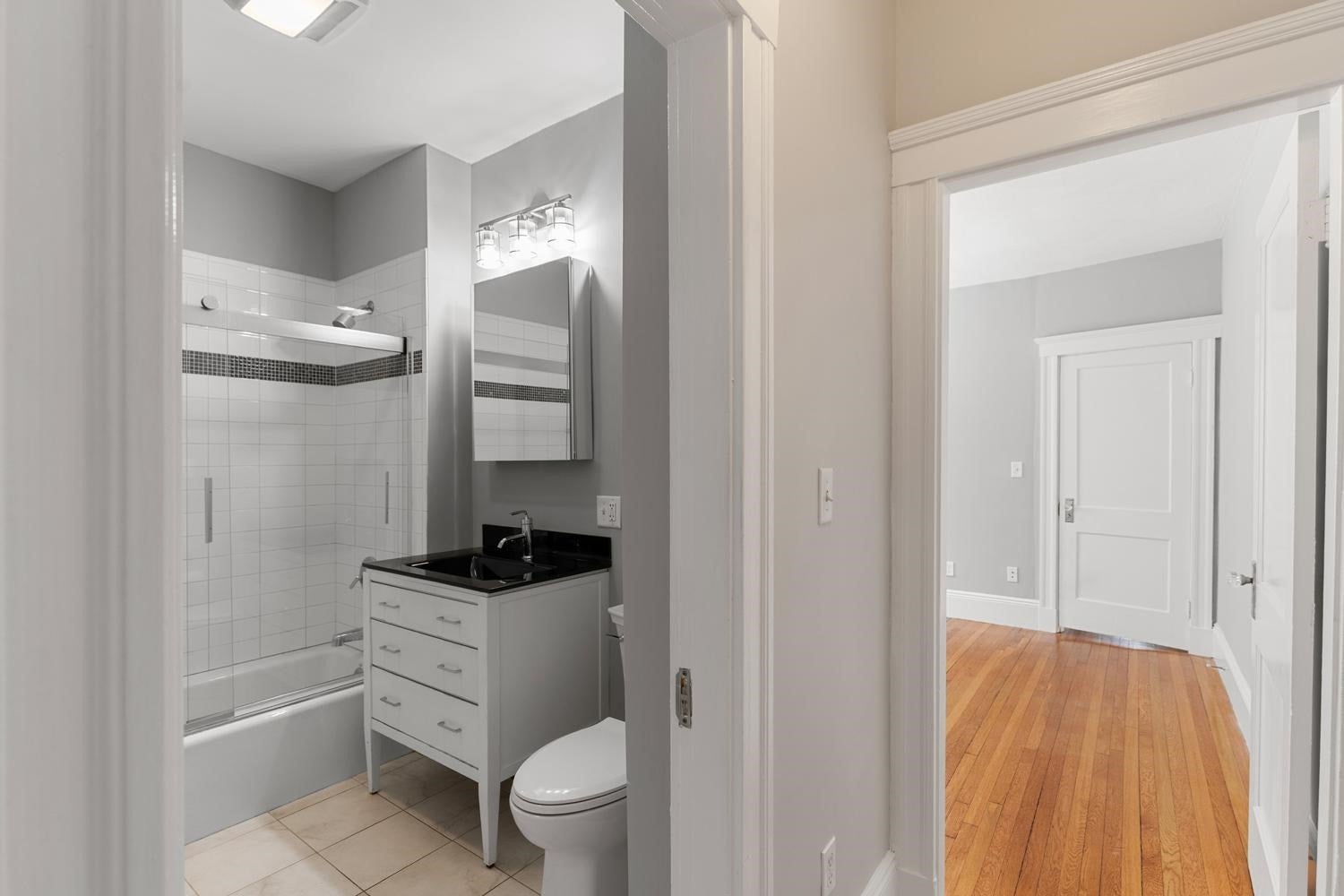 663 Fellsway #1, Medford, MA Photo #14