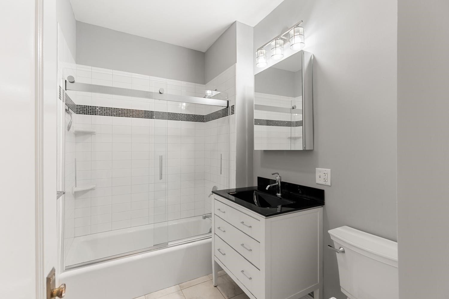 663 Fellsway #1, Medford, MA Photo #15