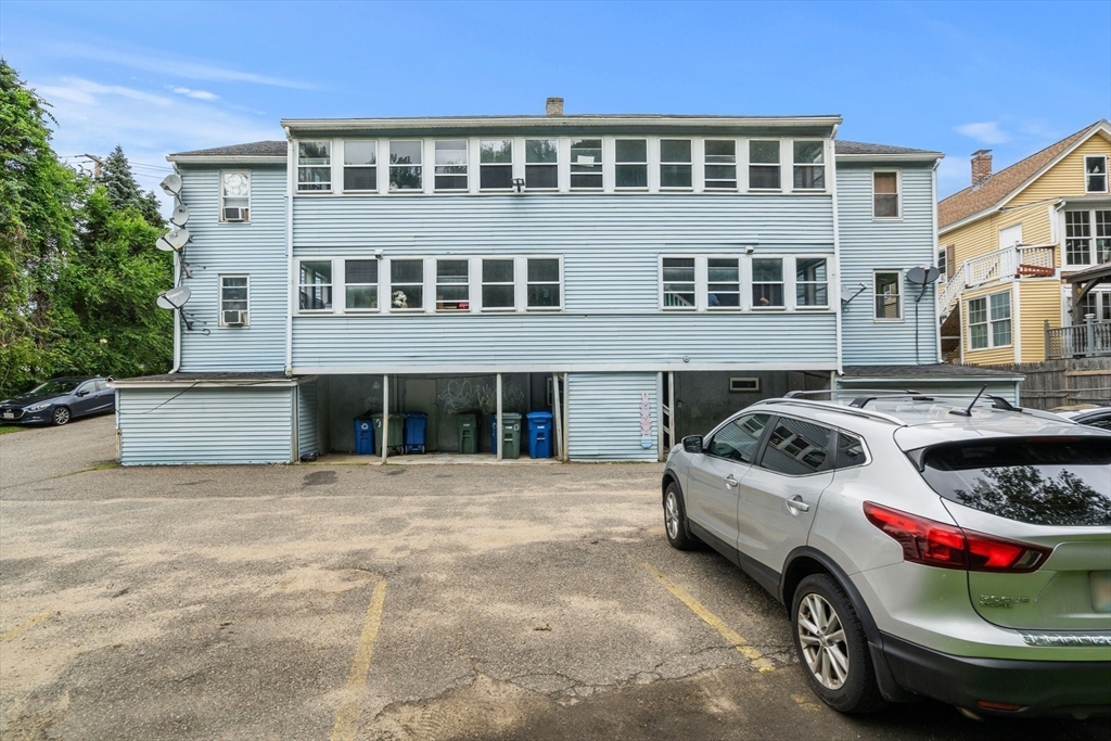 429 Mechanic St