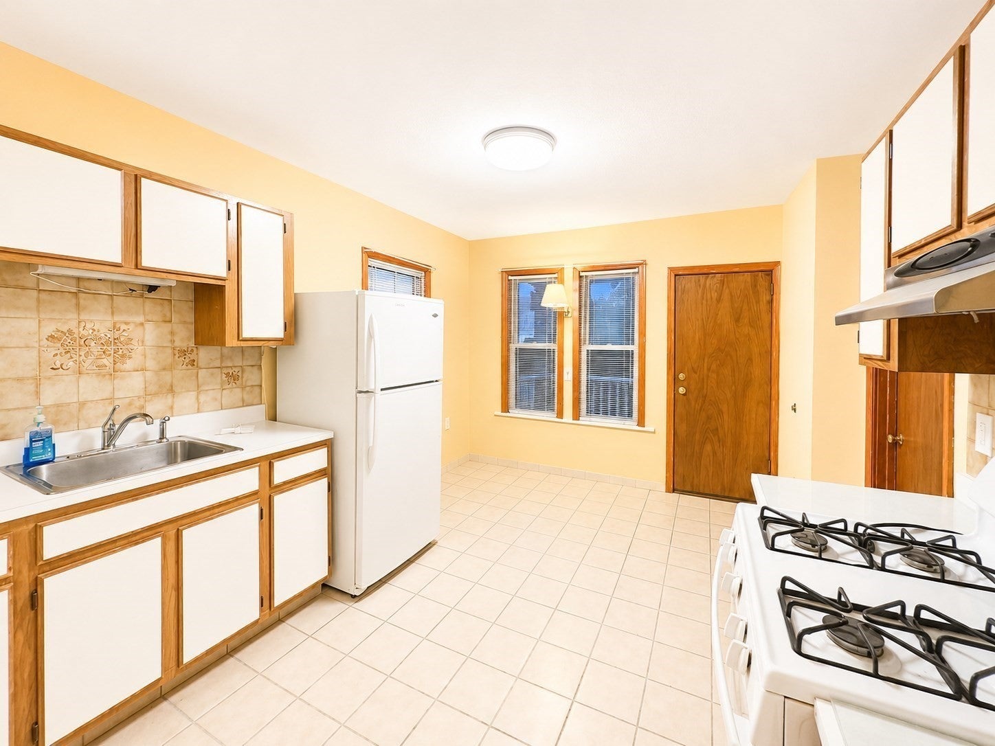 19 Bradford St #2, Everett, MA, 19 Bradford St #2, Everett, MA Photo #10