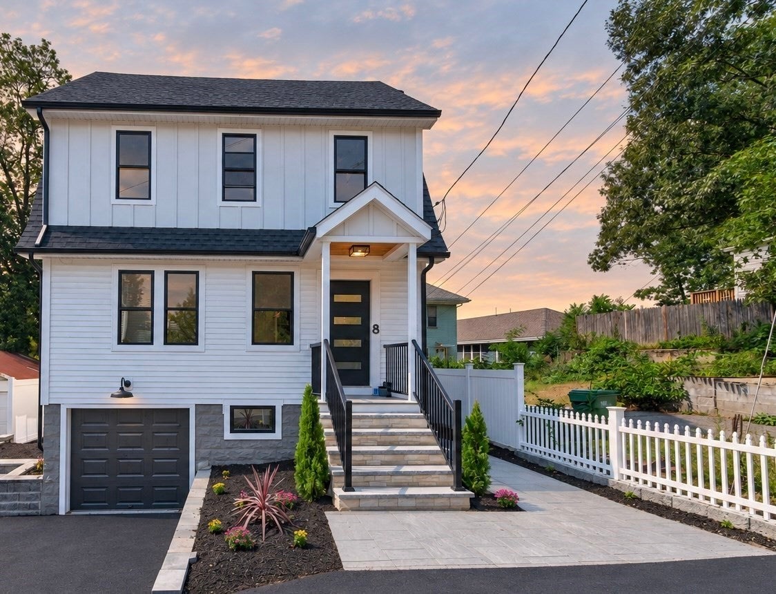 8 Guild St