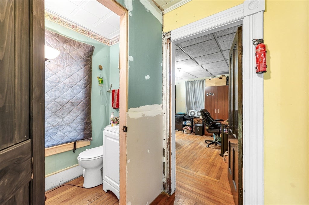 112 Hampshire St, Springfield, MA Photo #21