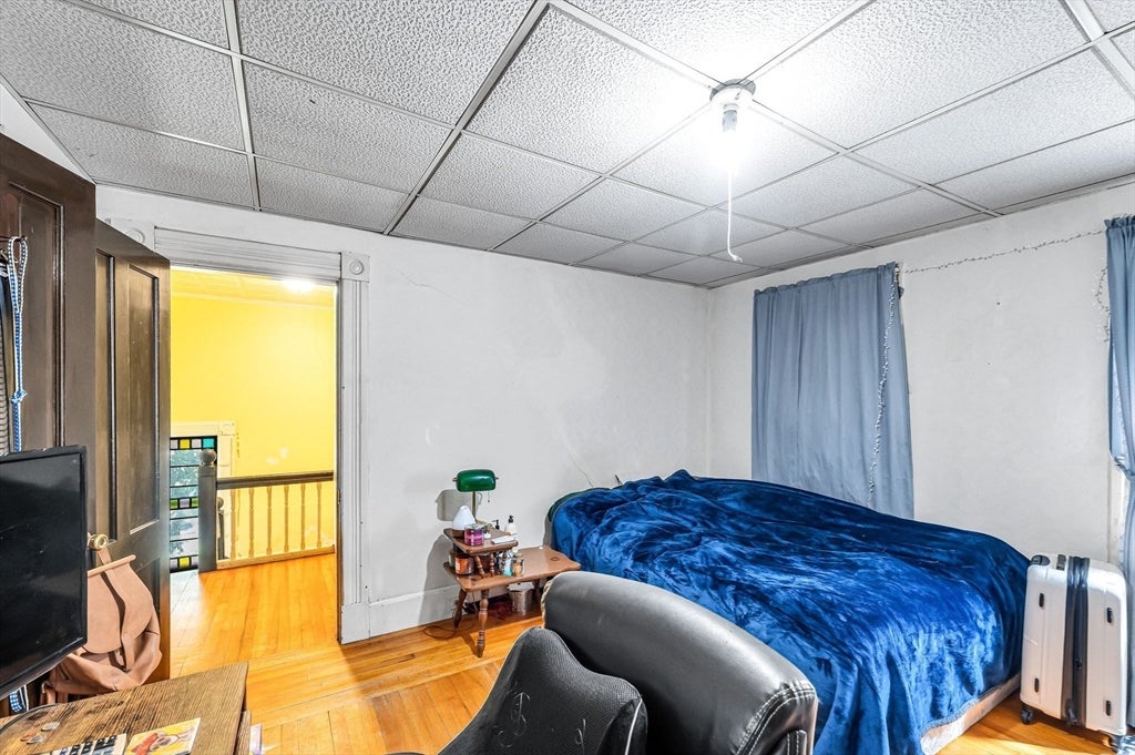 112 Hampshire St, Springfield, MA Photo #15