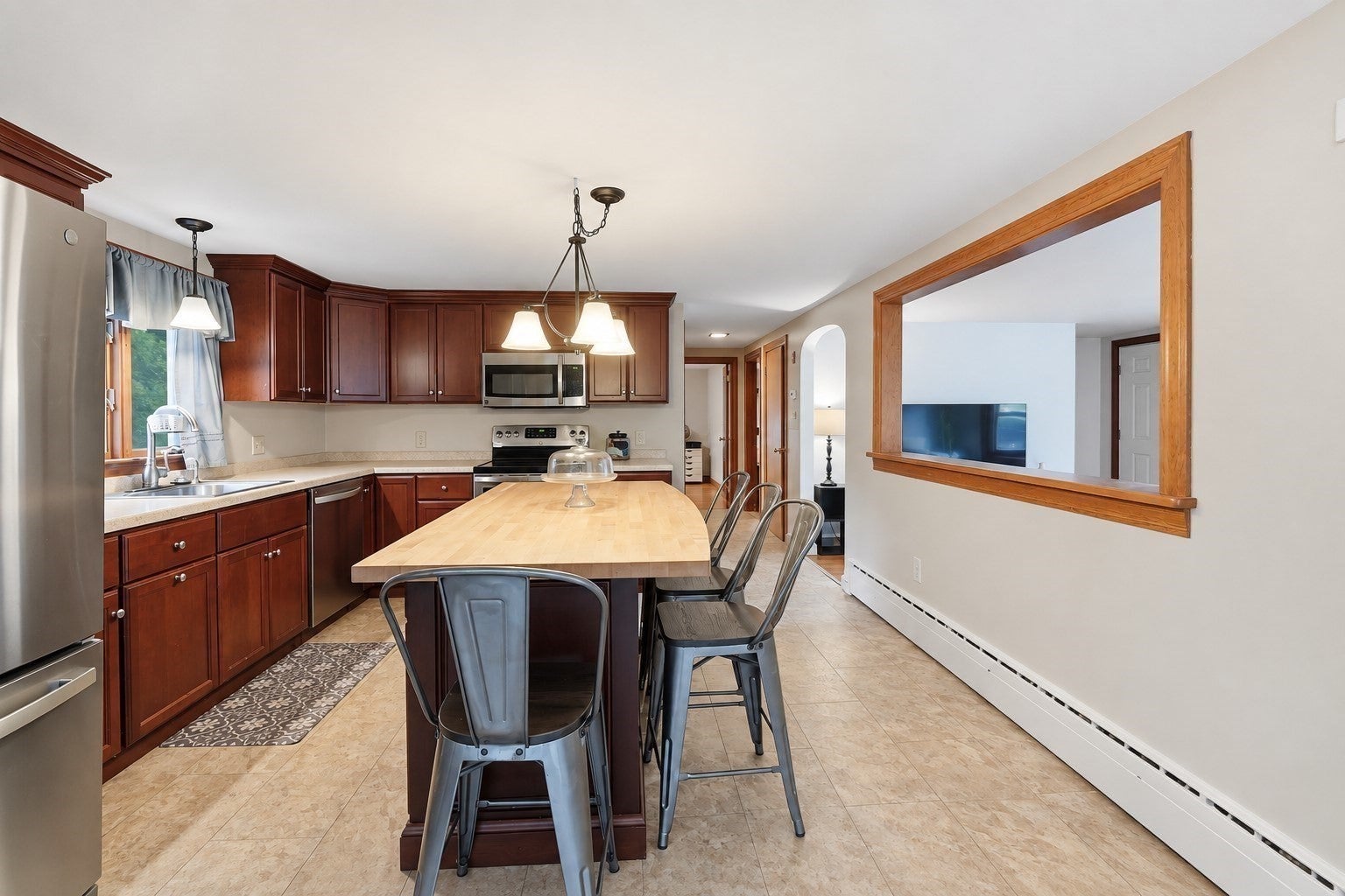490 Union St, Leominster, MA, 490 Union St, Leominster, MA Photo #7