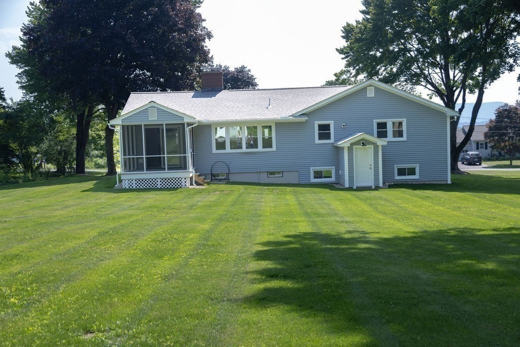 49 Sawmill Plain Road