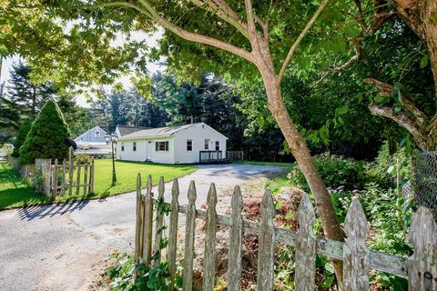 9 White Pine Ave Wareham MA 02576
