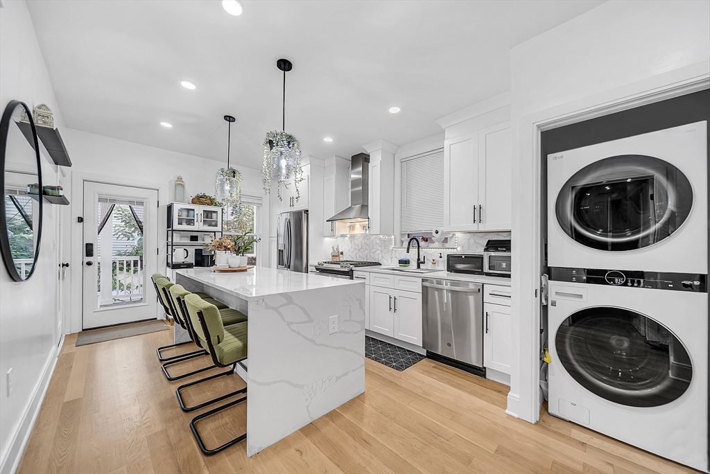311 Lexington St 1