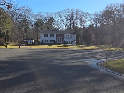 27 Dias Ave Westport MA 02790