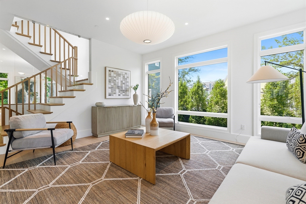 11 Hubbard Avenue