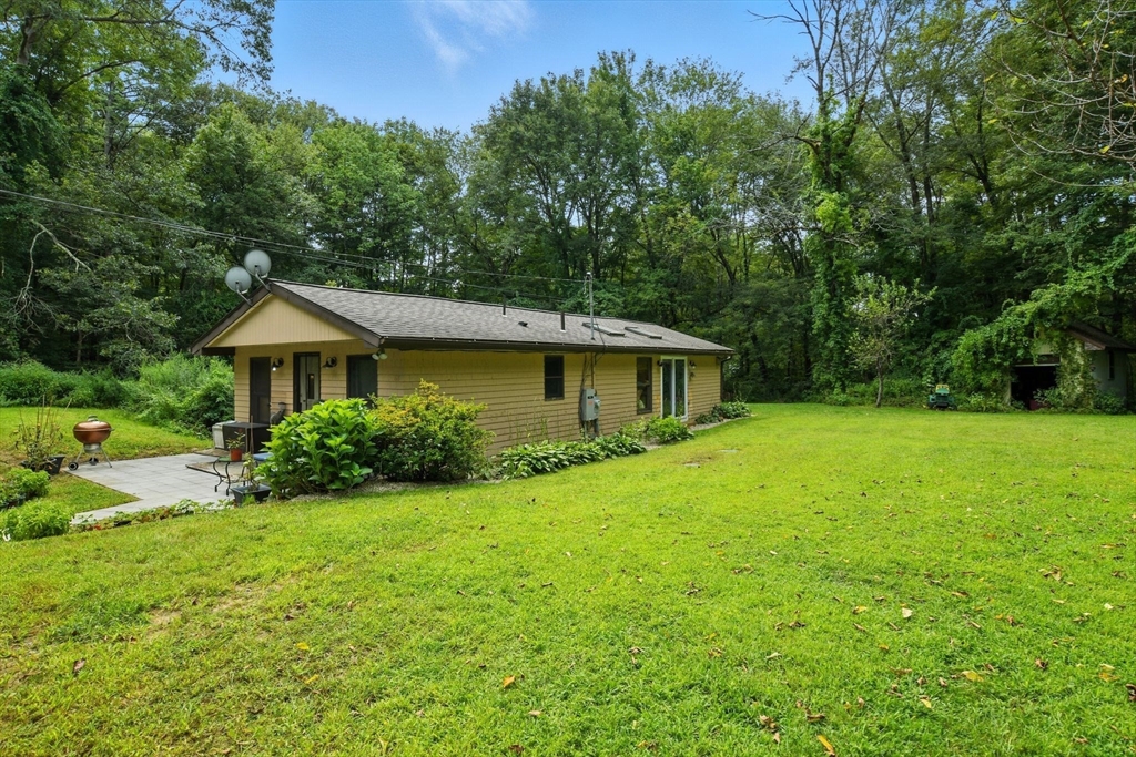 68 Stagecoach Rd