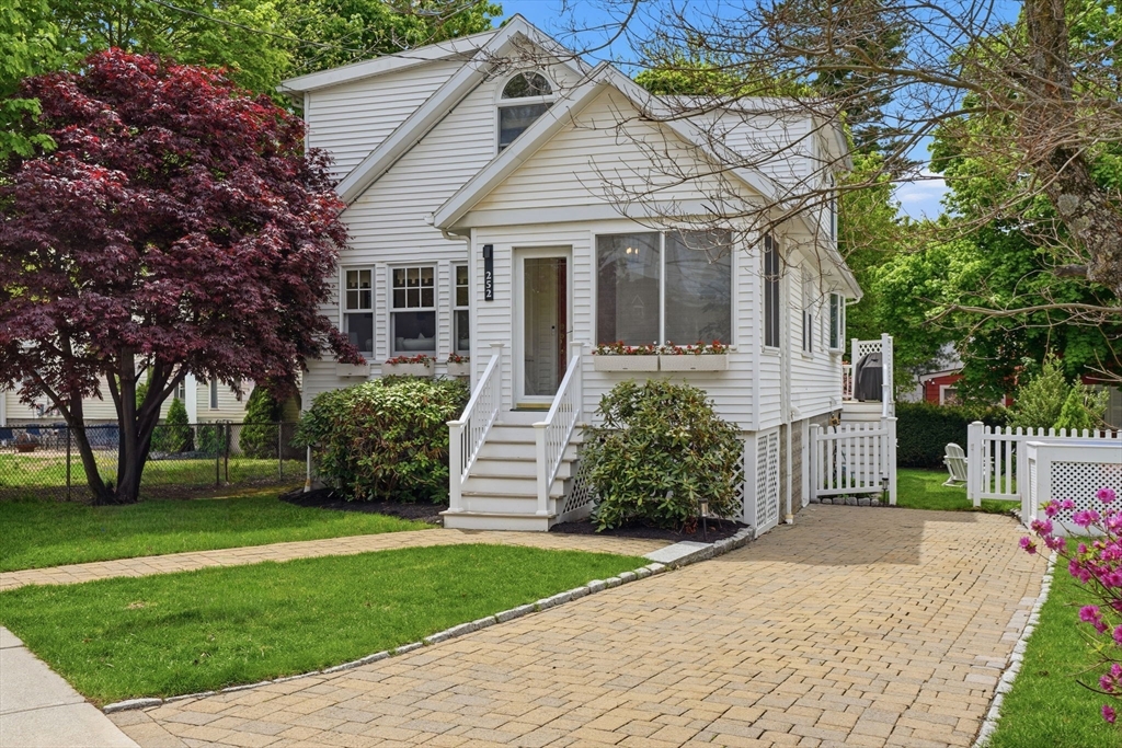 252 Washington St, Arlington, MA Photo #1