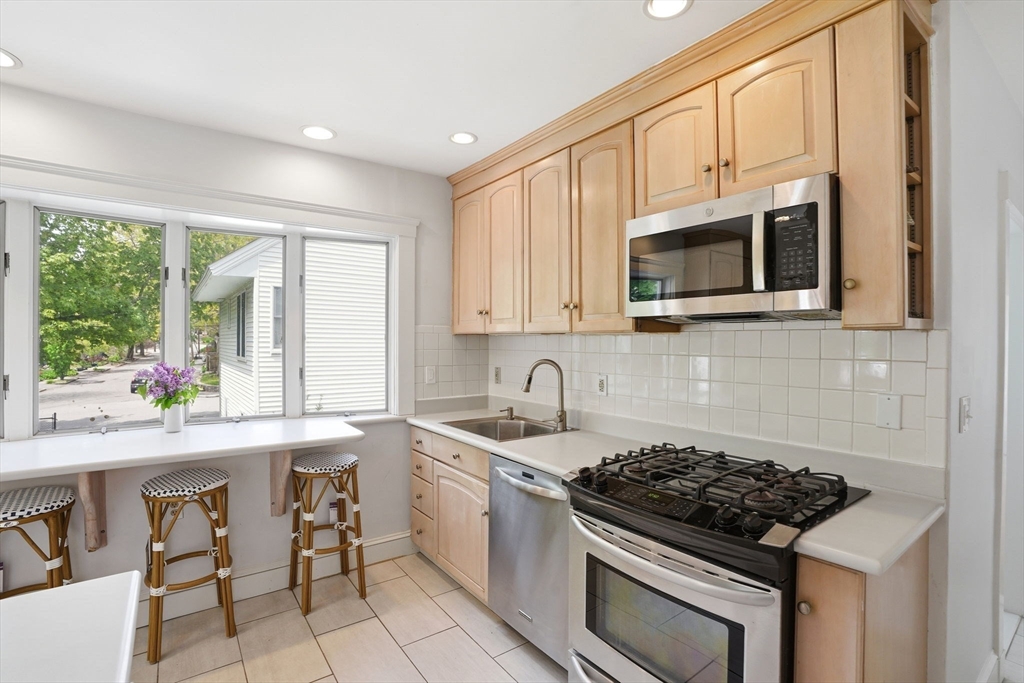 252 Washington St, Arlington, MA Photo #12