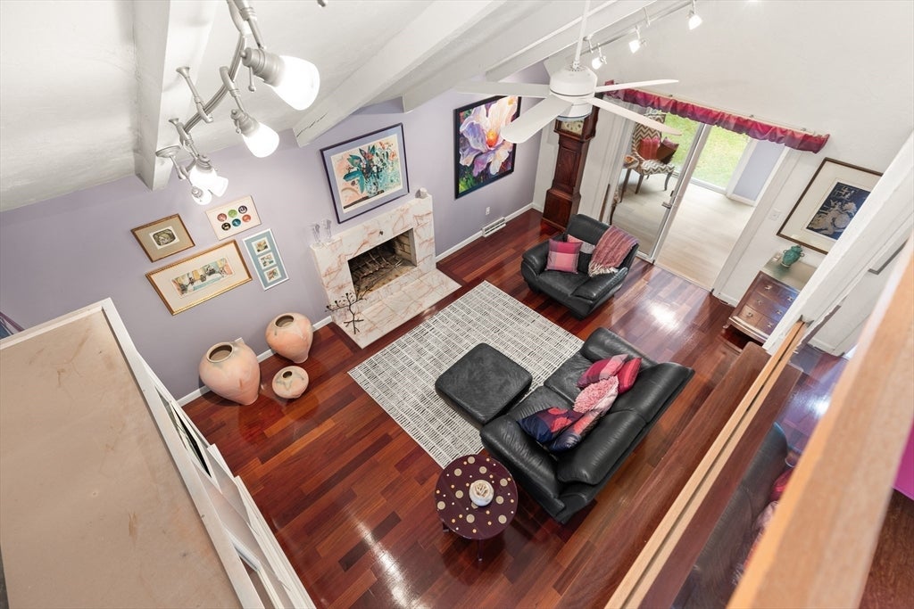 35 Foxfire Drive