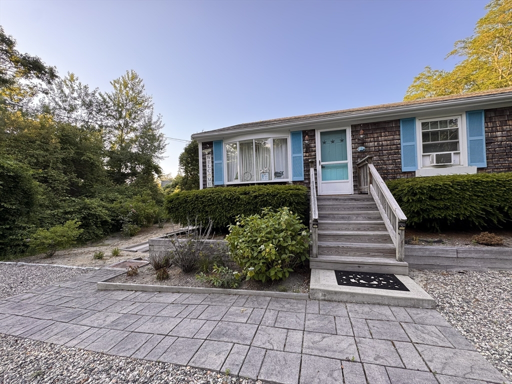 4 Coffey Lane