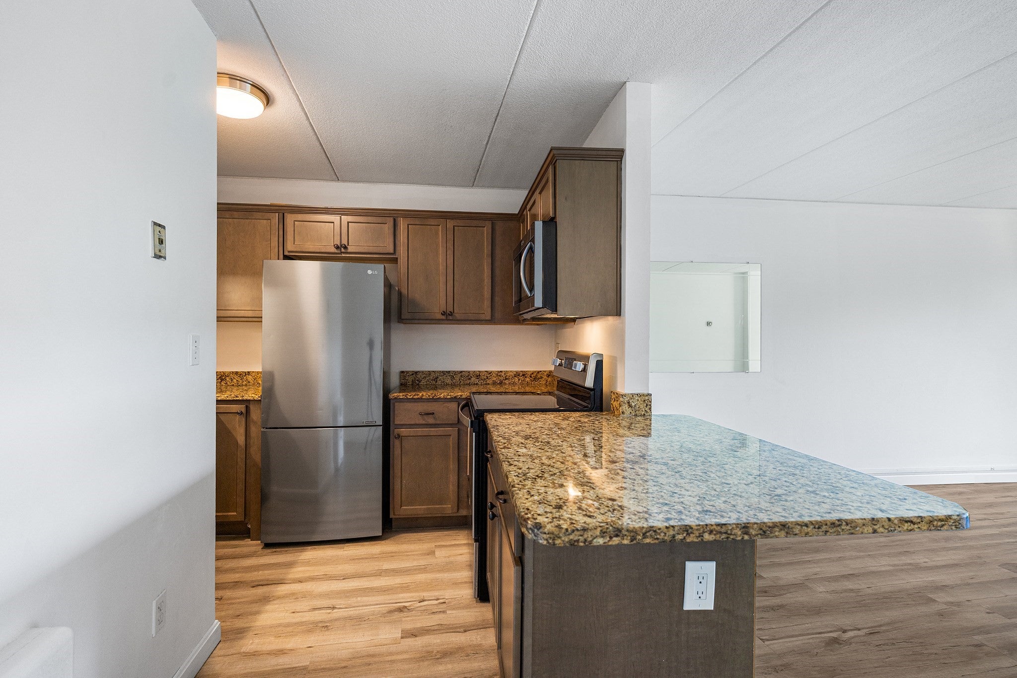 200 Swanton St #303, Winchester, MA, 200 Swanton St #303, Winchester, MA Photo #8