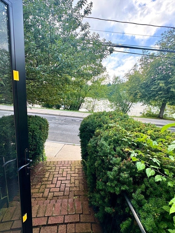 40 Lake Shore Rd #SF, Boston, MA, 40 Lake Shore Rd #SF, Boston, MA Photo #21