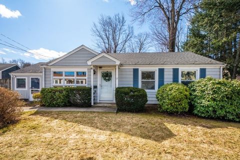 15 Dana Road Weymouth MA 02189