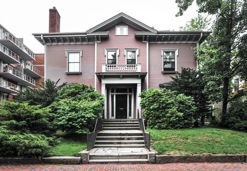 Photo of 336 Harvard Street #D, Cambridge, MA 02139 (MLS # 73337027)