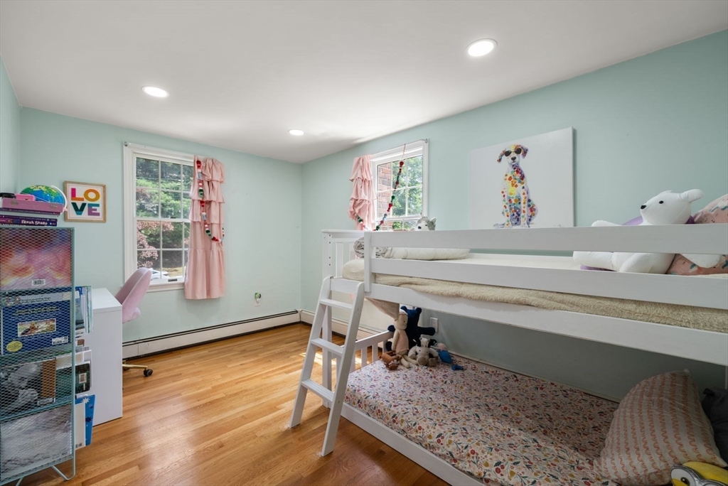 86 Maplewood Dr, Hanover, MA Photo #13