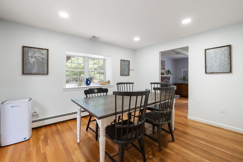 86 Maplewood Dr, Hanover, MA Photo #6