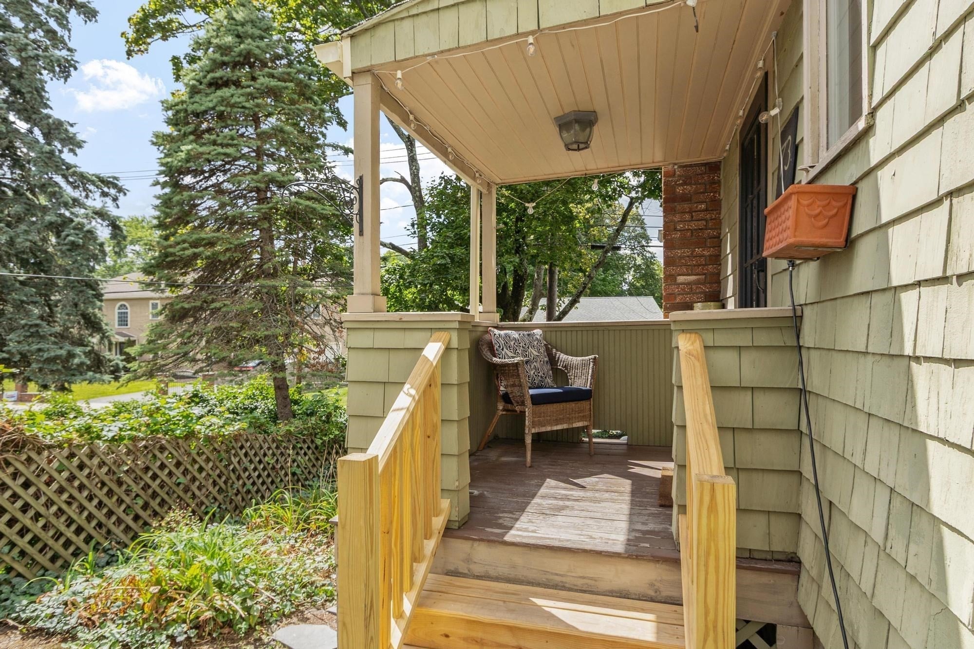 73 Summer Street, Stoneham, MA Photo #23