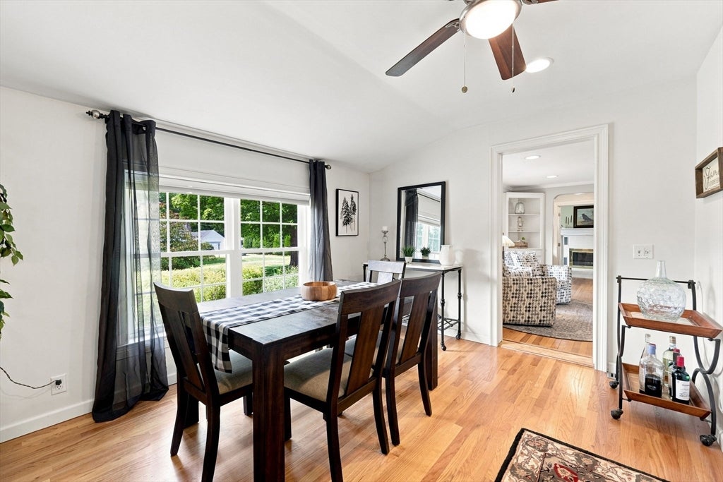 17 Savoy Ave, East Longmeadow, MA Photo #24