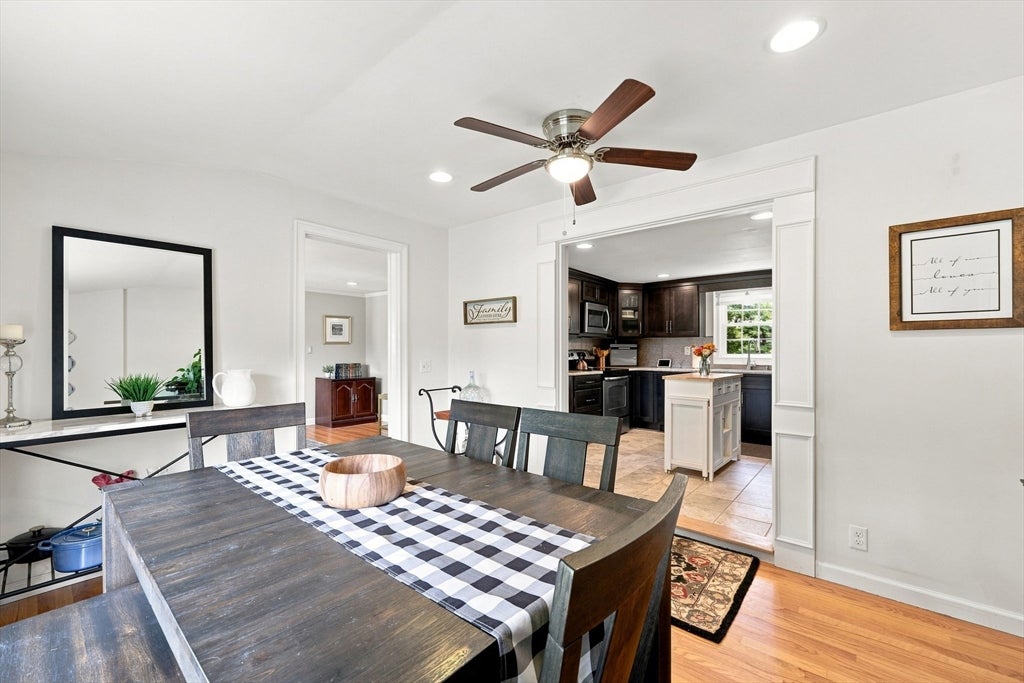 17 Savoy Ave, East Longmeadow, MA Photo #25