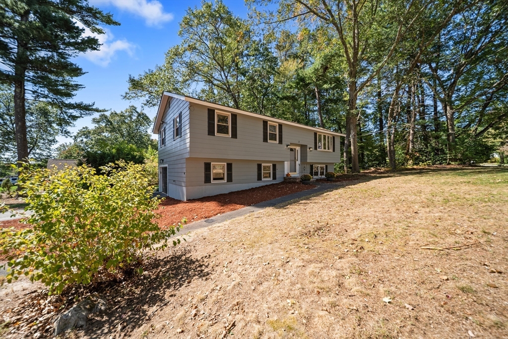 2 Sugar Hill Circle
