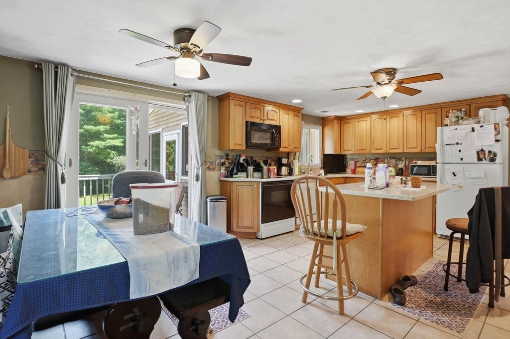 144 Airport Road, Gardner, MA, 144 Airport Road, Gardner, MA Photo #4