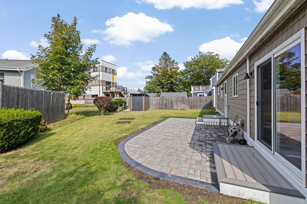 15 Packard Ave, Hull, MA Photo #4