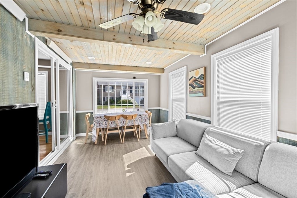 15 Packard Ave, Hull, MA Photo #17