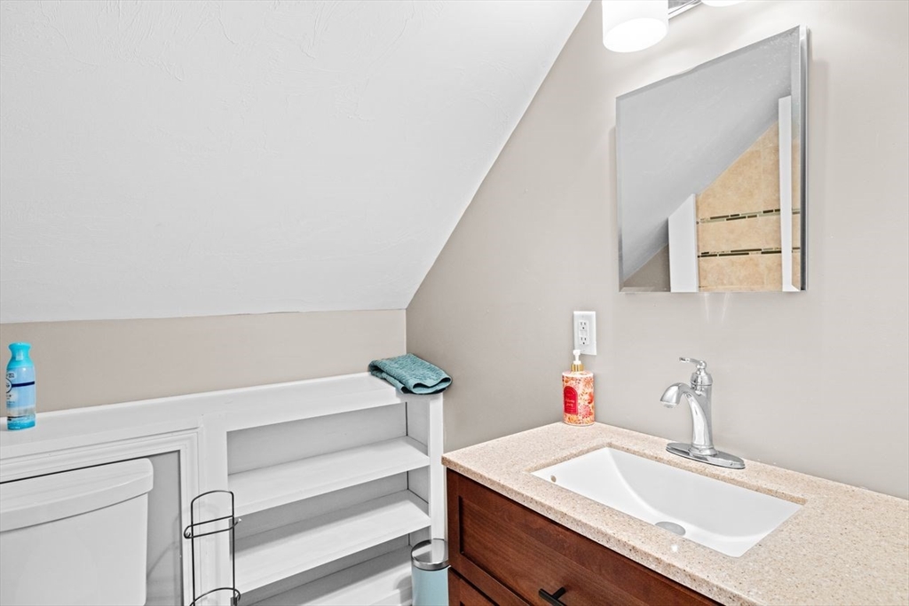 15 Packard Ave, Hull, MA Photo #30
