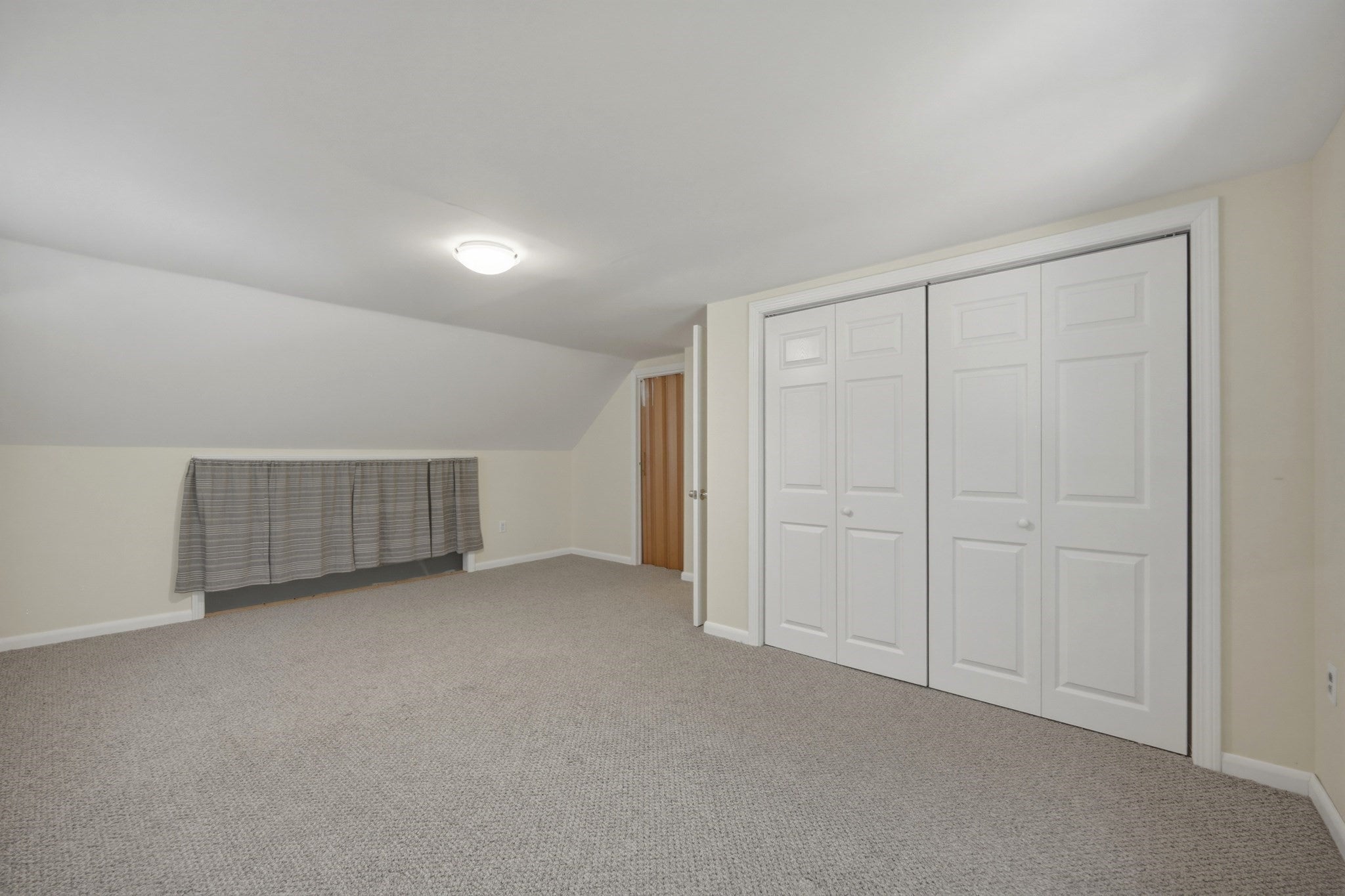 26 Sunset Rd, Dracut, MA, 26 Sunset Rd, Dracut, MA Photo #8