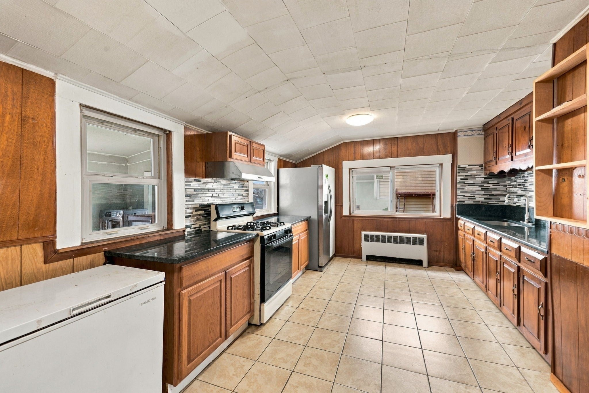 125 Maywood St, Worcester, MA, 125 Maywood St, Worcester, MA Photo #14