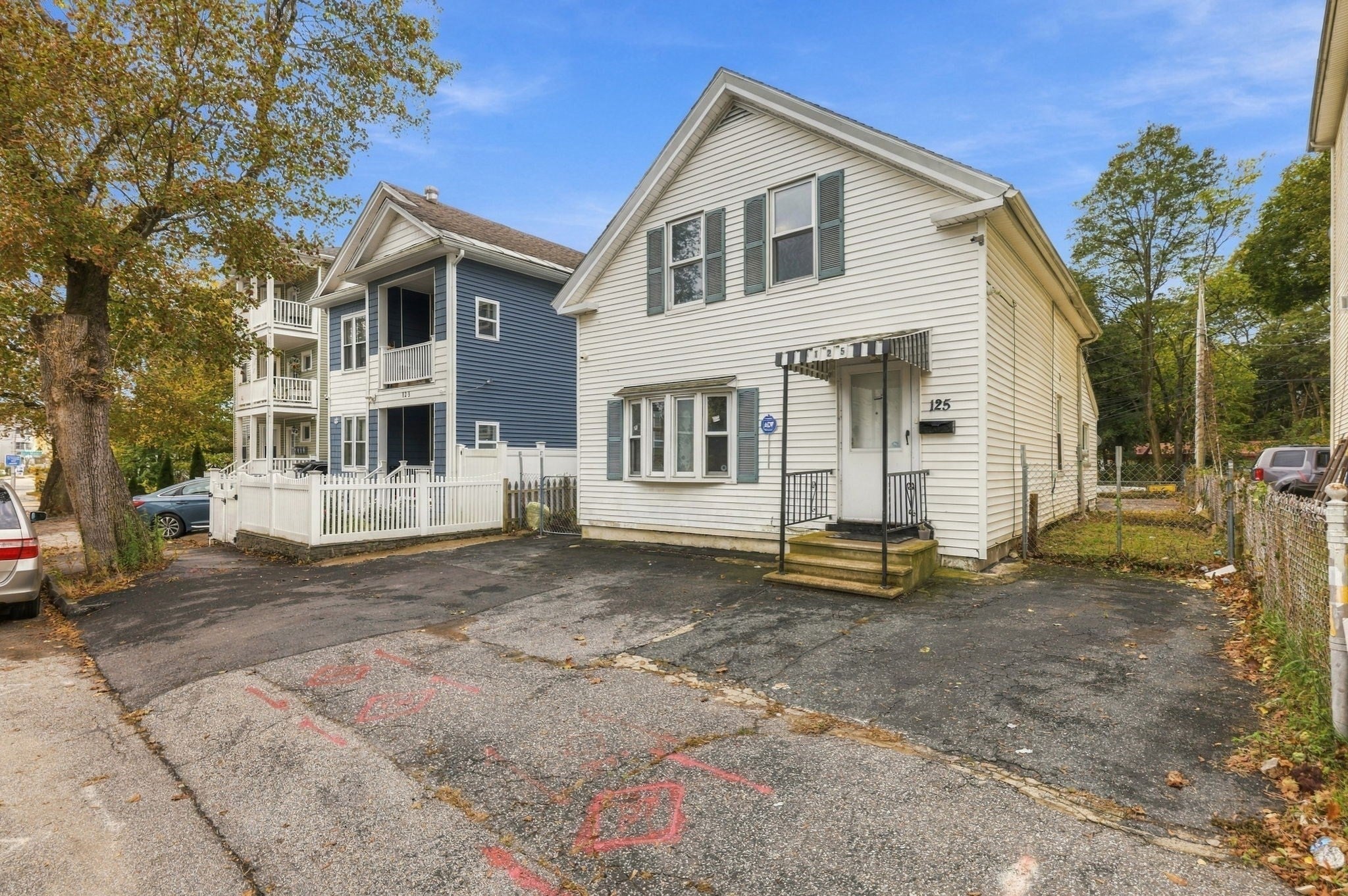 125 Maywood St, Worcester, MA, 125 Maywood St, Worcester, MA Photo #2