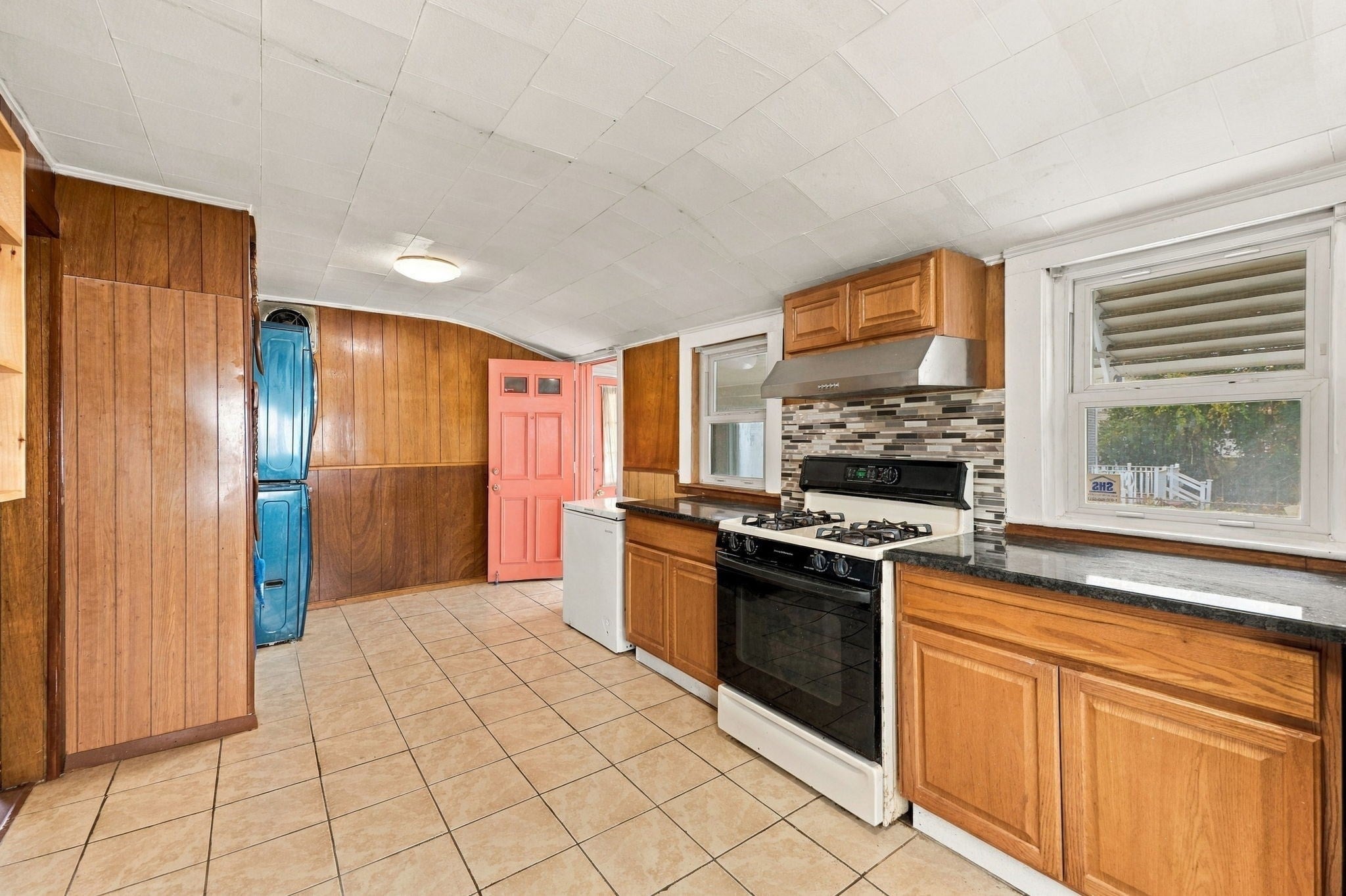 125 Maywood St, Worcester, MA, 125 Maywood St, Worcester, MA Photo #13