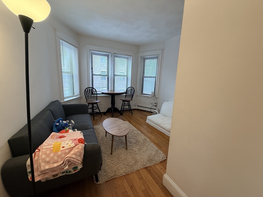 451 Park Dr 2C