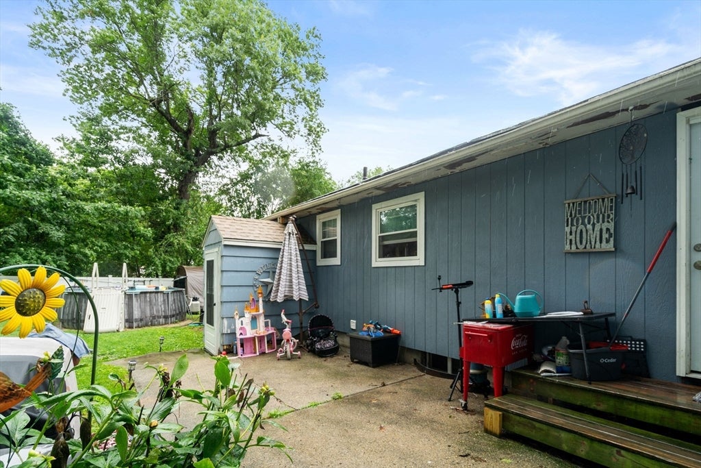 31 Helen Dr, West Boylston, MA Photo #25