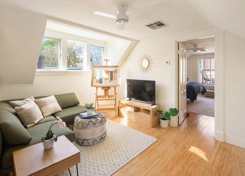 Photo of 185 Hamilton St #3, Cambridge, MA 02139 (MLS # 73514161)