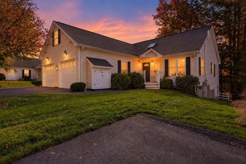 Photo of 50 William Onthank Ln #50, Southborough, MA 01772 (MLS # 73593684)