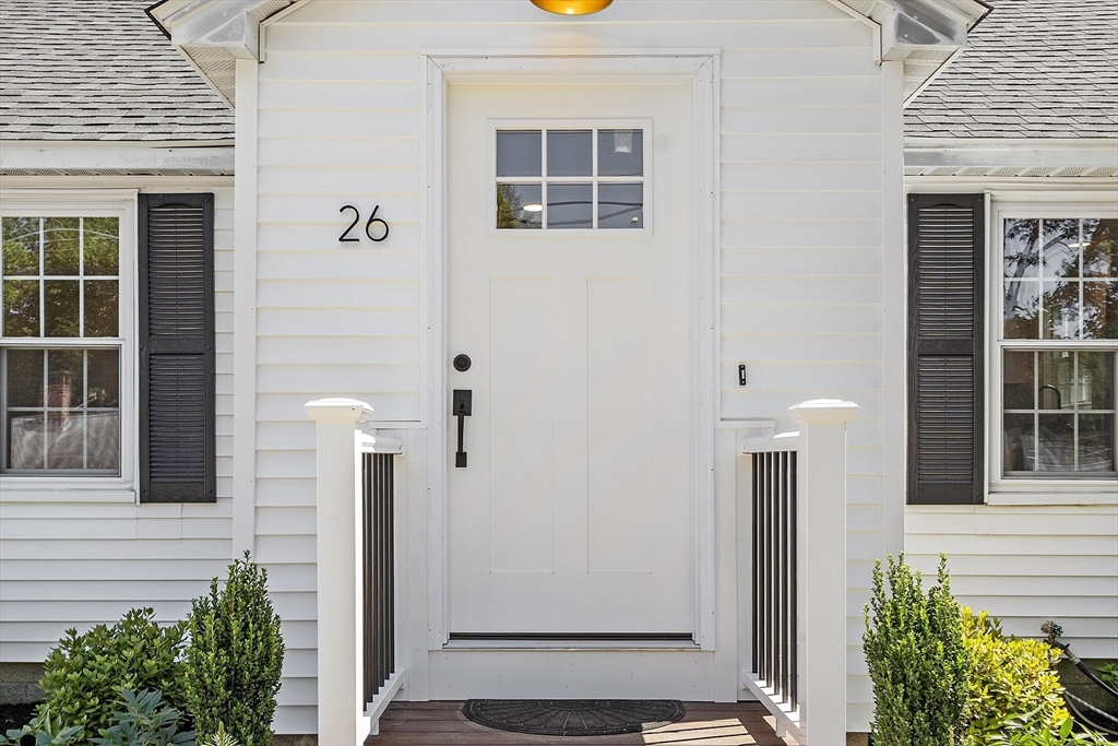 26 Otis St