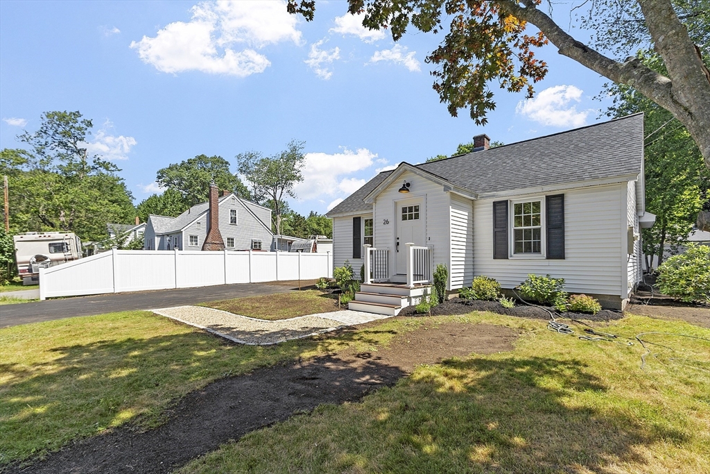 26 Otis St