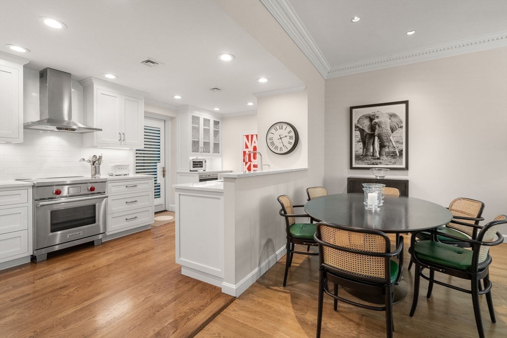 333 Commonwealth Avenue 3