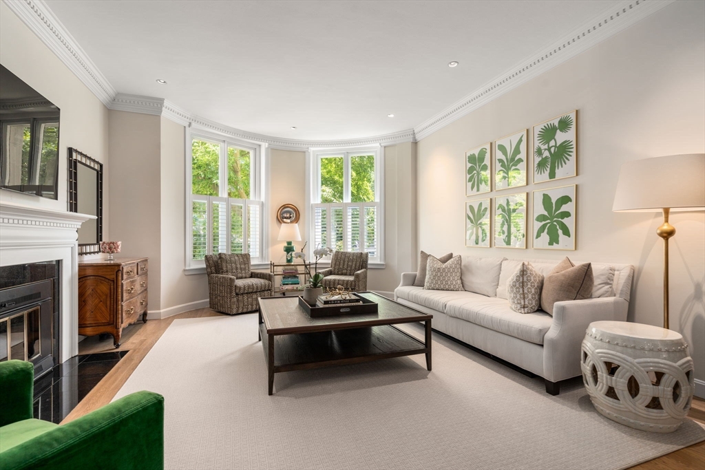 333 Commonwealth Avenue 3