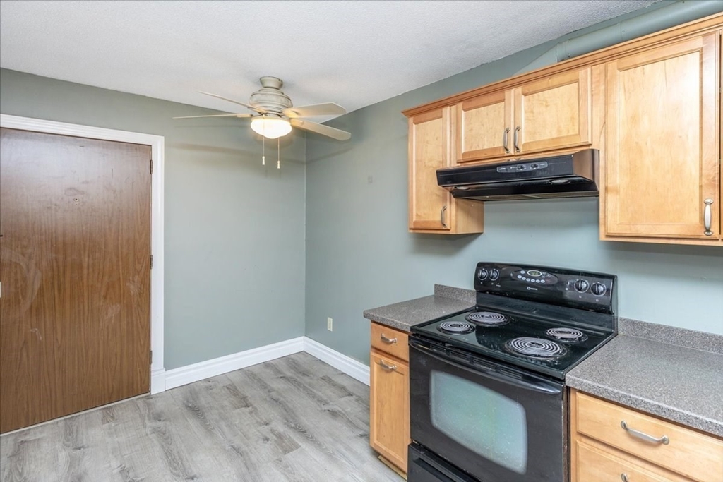 3 Chapel Hill Drive 10