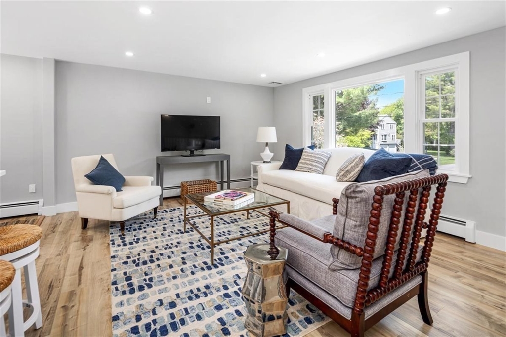 17 Hillside Drive