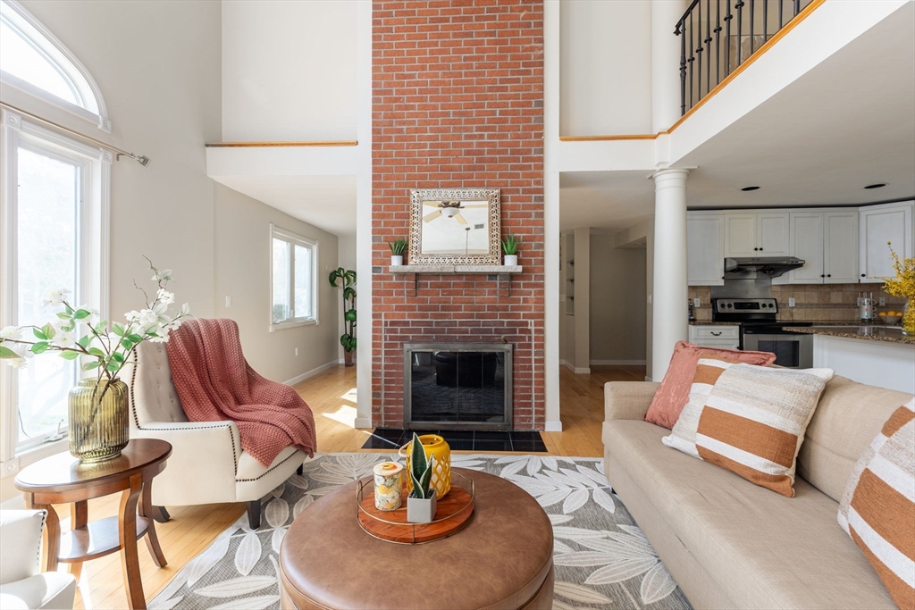12 Beaverbrook Rd