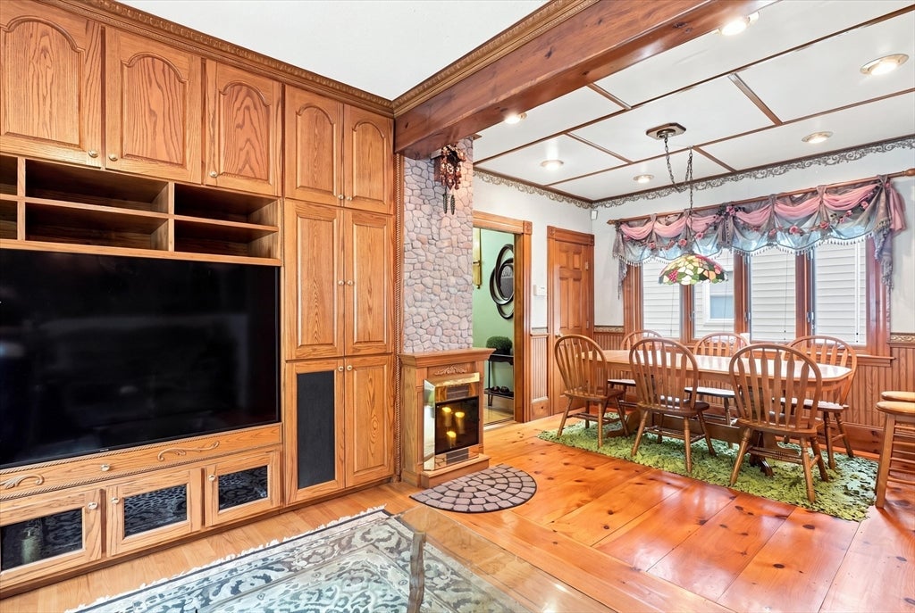 38 Eastman Ave, Swampscott, MA, 38 Eastman Ave, Swampscott, MA Photo #3